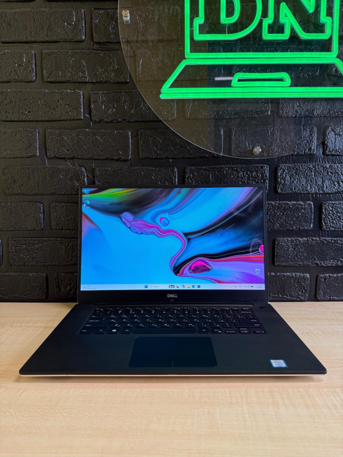 Ноутбук Dell XPS 15 7590 15.6 Core i5-9300H 2.4 ГГц 16GB 512GB + Windows 11 Pro